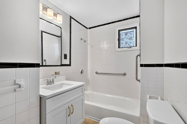 18 Otis 1, Somerville, MA 02145