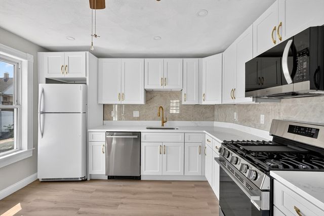 18 Otis 1, Somerville, MA 02145