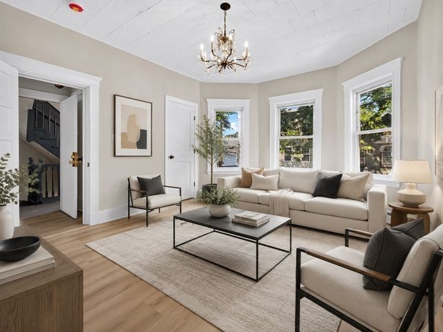 18 Otis 1, Somerville, MA 02145