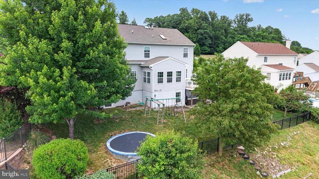 517 SANDPIPER LN, New Cumberland, PA 17070