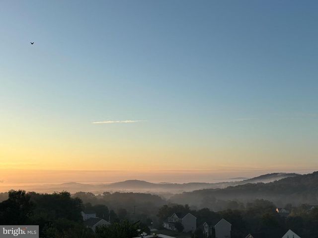 517 SANDPIPER LN, New Cumberland, PA 17070