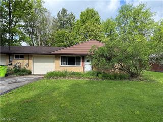 9214 Blueberry Lane, Macedonia, OH 44056