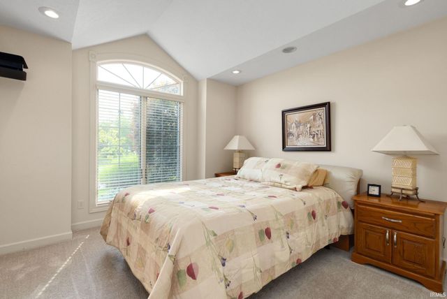 1865 Cobblestone Boulevard, Elkhart, IN 46514