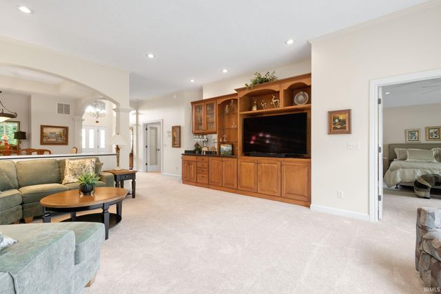 1865 Cobblestone Boulevard, Elkhart, IN 46514