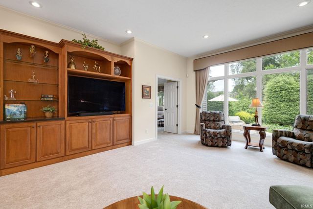 1865 Cobblestone Boulevard, Elkhart, IN 46514