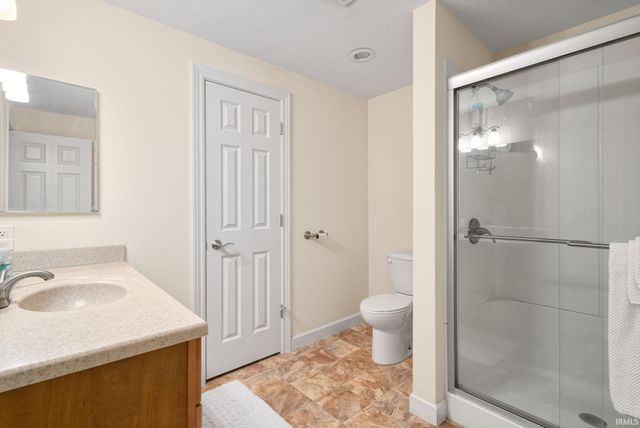 1865 Cobblestone Boulevard, Elkhart, IN 46514
