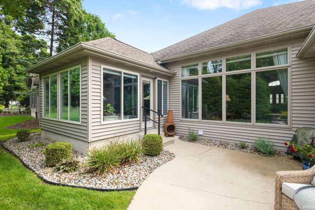 1865 Cobblestone Boulevard, Elkhart, IN 46514