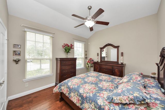 22759 Soaring Woods Lane, Porter, TX 77365