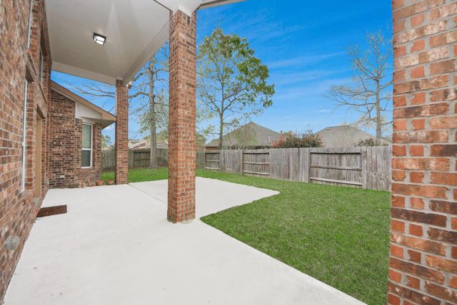 22759 Soaring Woods Lane, Porter, TX 77365