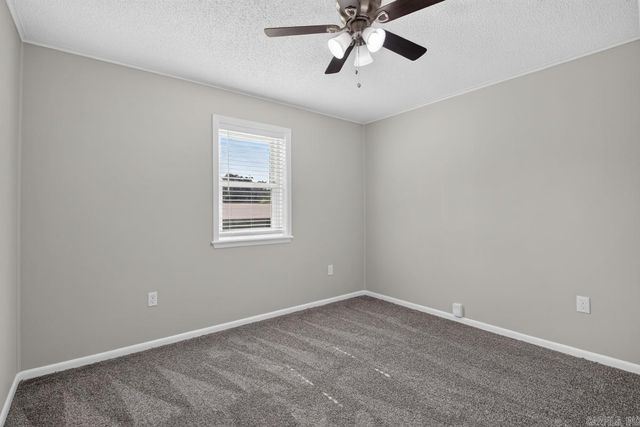 510 Rosewood Dr, Benton, AR 72015