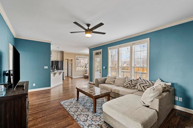 13 E Woodhaven, Cabot, AR 72023