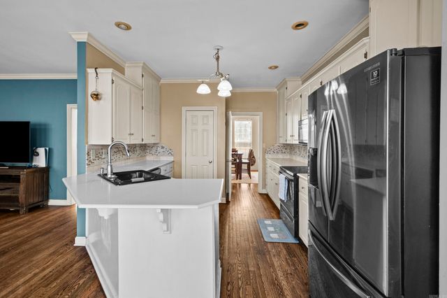 13 E Woodhaven, Cabot, AR 72023