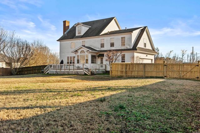 13 E Woodhaven, Cabot, AR 72023