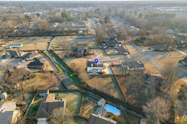 13 E Woodhaven, Cabot, AR 72023