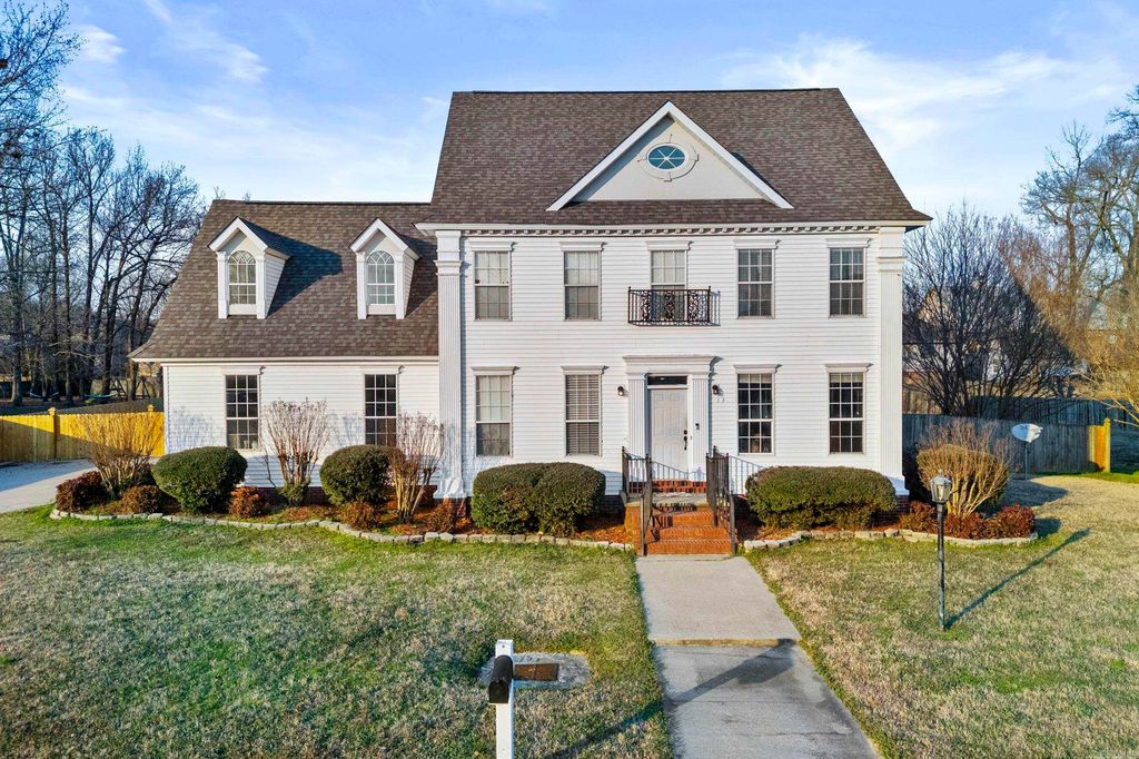 13 E Woodhaven, Cabot, AR 72023