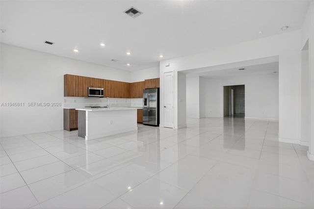 4398 SW 173rd Ave A, Miramar, FL 33029