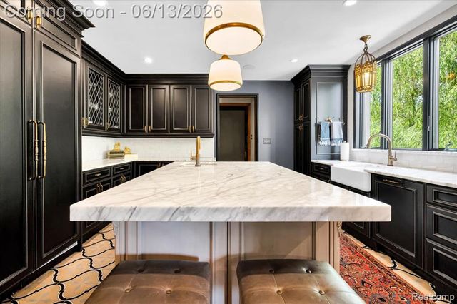 19475 Argyle Crescent, Detroit, MI 48203