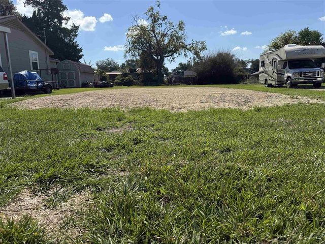 2022 4Th St Street, Lake Charles, LA 70601