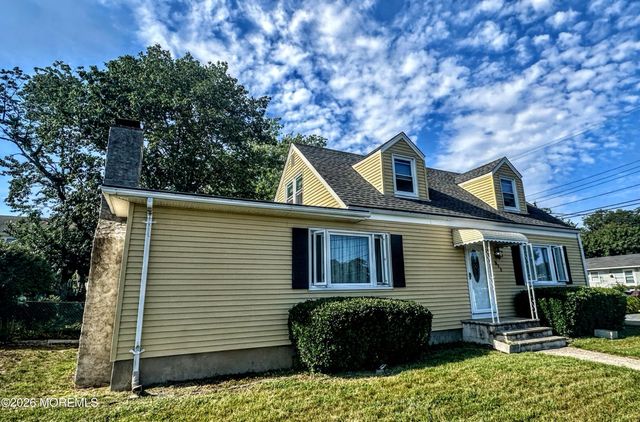 371 17th Avenue, Brick, NJ 08724