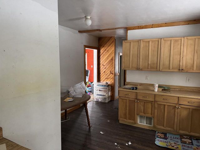 6644 W State Road 81, Beloit, WI 53511