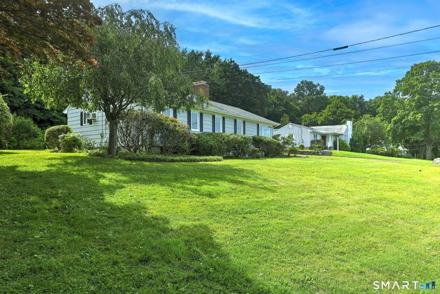 136 Hawthorne Drive, Fairfield, CT 06825