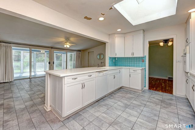136 Hawthorne Drive, Fairfield, CT 06825