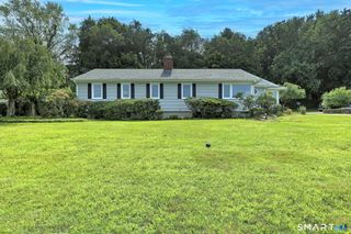 136 Hawthorne Drive, Fairfield, CT 06825