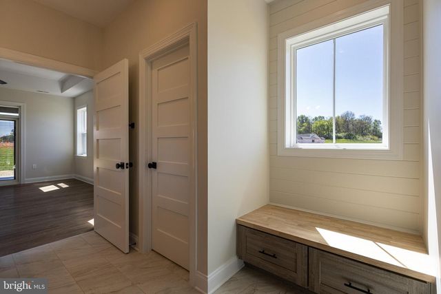 70 MIDLAND CT, Martinsburg, WV 25403