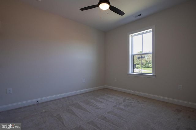 70 MIDLAND CT, Martinsburg, WV 25403