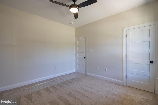 70 MIDLAND CT, Martinsburg, WV 25403