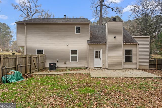 2400 Salem Drive NE, Marietta, GA 30062