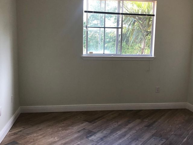 2028 Alta Meadows Lane 1006, Delray Beach, FL 33444