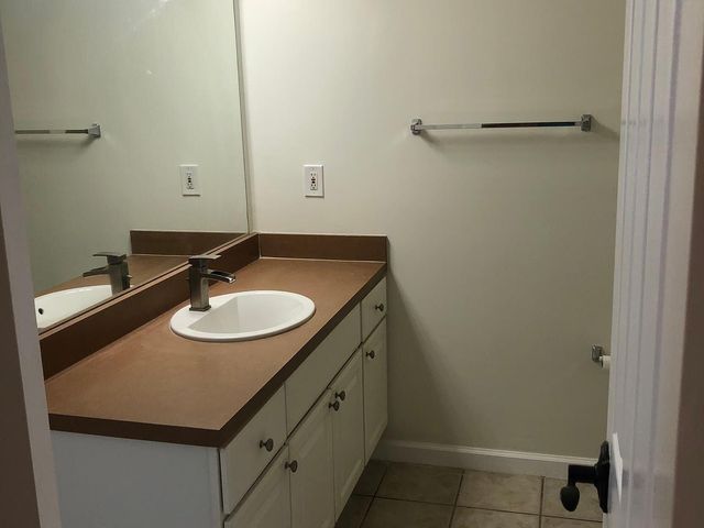 2028 Alta Meadows Lane 1006, Delray Beach, FL 33444