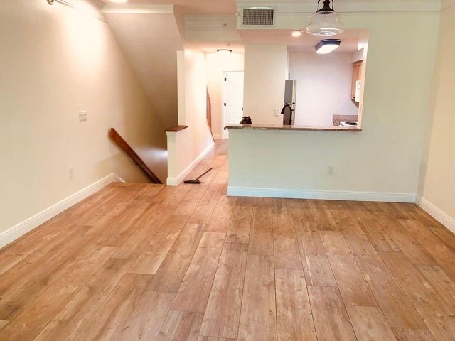 2028 Alta Meadows Lane 1006, Delray Beach, FL 33444