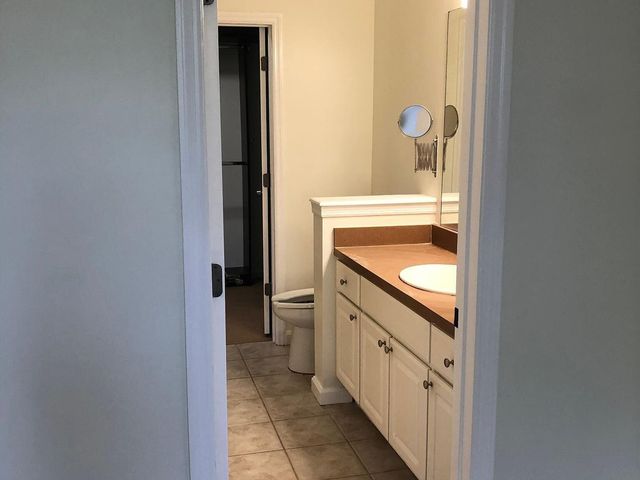 2028 Alta Meadows Lane 1006, Delray Beach, FL 33444