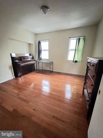 2125 S 13TH ST, Philadelphia, PA 19148