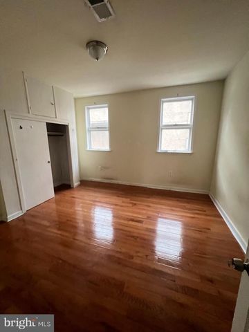 2125 S 13TH ST, Philadelphia, PA 19148