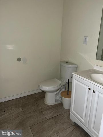 2125 S 13TH ST, Philadelphia, PA 19148