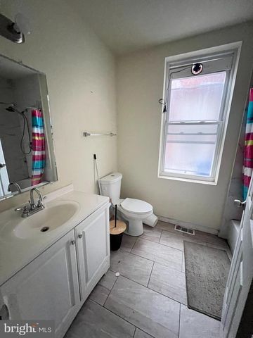 2125 S 13TH ST, Philadelphia, PA 19148