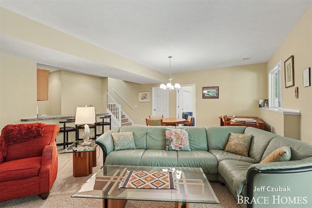2336 Forest Trail Circle, Fennville, MI 49408