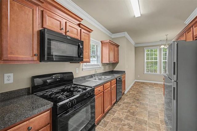 5016 Centennial Commons Drive NW, Acworth, GA 30102