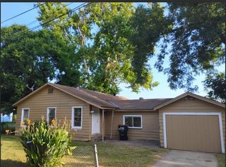 401 Berry Street, Bossier City, LA 71111