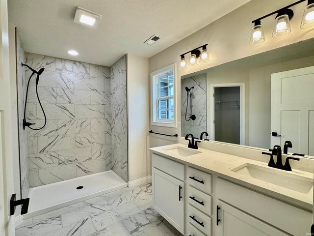 3273 Almquist Lane, Kokomo, IN 46902