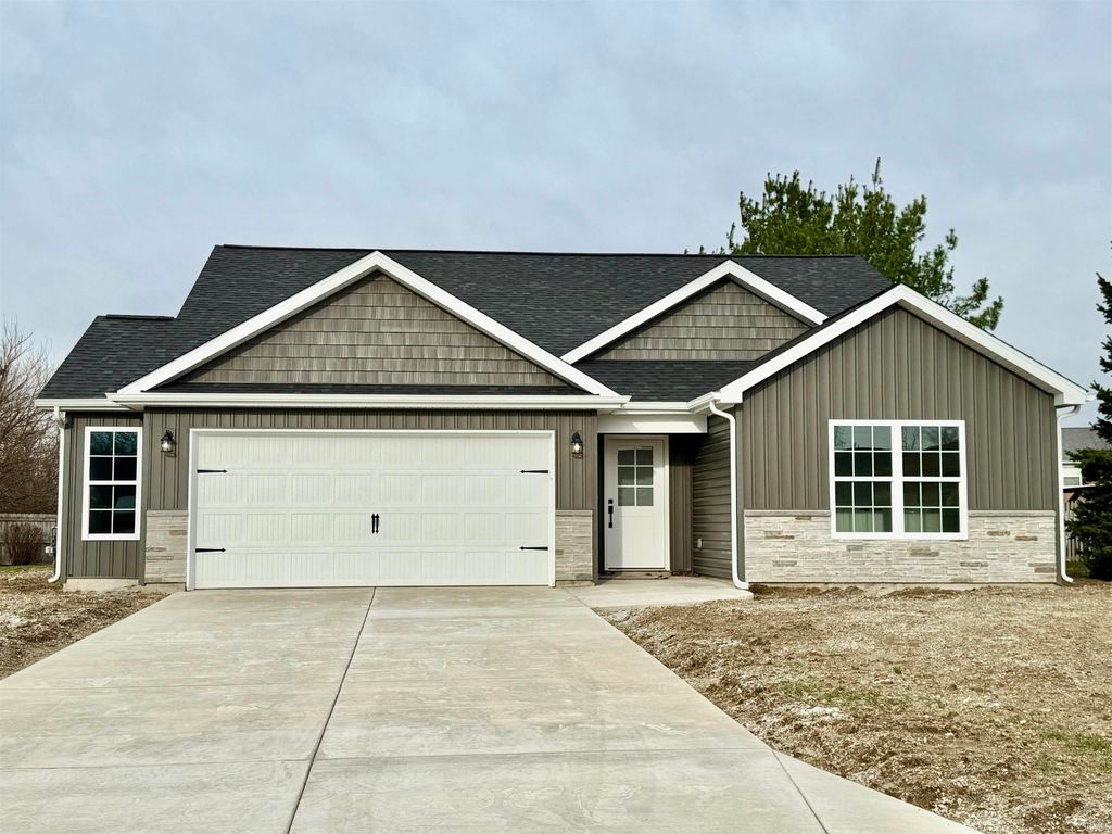 3273 Almquist Lane, Kokomo, IN 46902