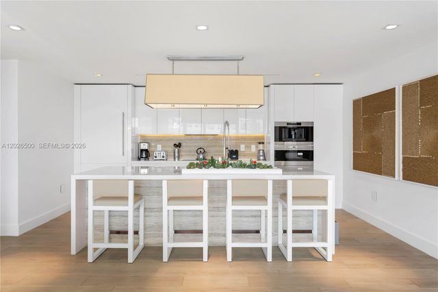 102 24th Street PH1706, Miami Beach, FL 33139