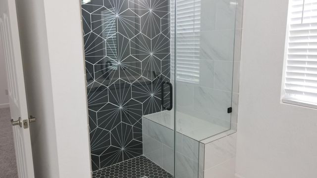 5126 Lyndhurst Drive B, Houston, TX 77033