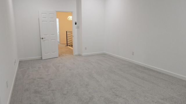 5126 Lyndhurst Drive B, Houston, TX 77033