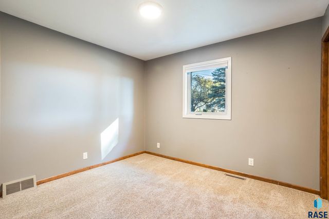 205 S Capitol Ave Avenue, Sioux Falls, SD 57110