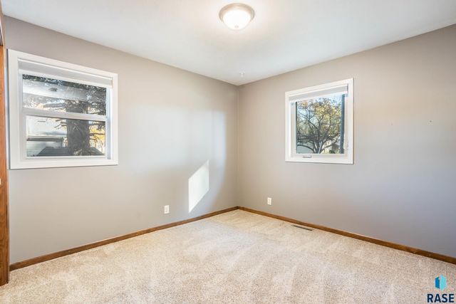 205 S Capitol Ave Avenue, Sioux Falls, SD 57110