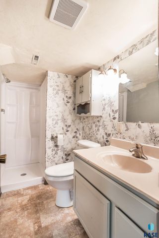 205 S Capitol Ave Avenue, Sioux Falls, SD 57110